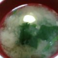 ＠亜里砂★'s cooksnap of when they made まろやか♡ほうれん草の味噌汁バター風味.