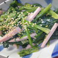 メタボーママ's cooksnap of when they made 魚肉ソーセージとほうれん草の山葵マヨ和え.