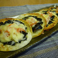 ノチアチ's cooksnap of when they made 餃子の皮で簡単カニカマ和風ピザ☆.