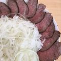 ふぅちゃん's cooksnap of when they made ローストビーフ オニオングレービーソース.
