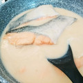 ゆーやぁ's cooksnap of when they made ☆簡単♪鮭の粕煮☆.