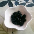 NAOばあさん's cooksnap of when they made 糖質制限◆お正月に！糖質オフな黒豆の甘煮.