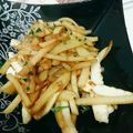 ♡мiчаⅵ♡⋆'s cooksnap of when they made いかとじゃがいものガリバタ醤油炒め。.
