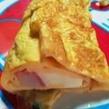 クックMUEI0S☆'s cooksnap of when they made お弁当おつまみに☆カニカマチーズ卵焼き♪.