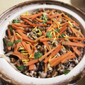 mikitiger's cooksnap of when they made たっぷりきのことくるみの炊き込みごはん.