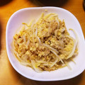 とある双子の父親's cooksnap of when they made めちゃ簡単♪もやしとなめ茸の卵とじ.