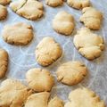 こっぺりあ's cooksnap of when they made 簡単！混ぜるだけ✿アーモンドクッキー✿.