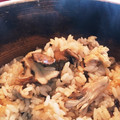 fujiiro's cooksnap of when they made 生姜が香る 美味しい舞茸ごはん♪ 簡単♪.