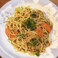 かめのももこ's cooksnap of when they made 市販ラーメンでソース焼きそば.