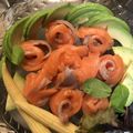 1WDazu's cooksnap of when they made スモークサーモンとアボカドのおろしポン酢.