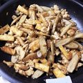☆Kimmy's cooksnap of when they made 簡単新ごぼうと揚げの焼肉風.
