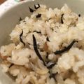 2みーちゃん's cooksnap of when they made 簡単梅ひじき炊き込みご飯.