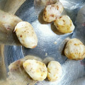 大谷貴典's cooksnap of when they made スプーンで簡単＊里芋の皮むき＊.