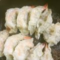 チロル＊925's cooksnap of when they made 海老丸ごと餃子.