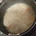 ぷーたん２５２５'s cooksnap of when they made 酒粕汁 ある物で簡単♬.