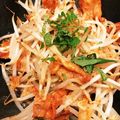 ﾏﾛｺ's cooksnap of when they made 鶏皮ともやしのニンニクポン酢炒め(節約).