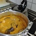 ラッコの人's cooksnap of when they made ナスとトマトのチキンカレー.