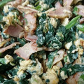 TaniYuri's cooksnap of when they made 簡単☆ほうれん草ベーコンの卵とじ.