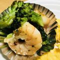 水色ぴーなっつ's cooksnap of when they made 赤と緑♪エビ&ブロッコリーマヨ炒め.
