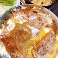 yukaboon's cooksnap of when they made 市販カツで絶品カツ丼♡.