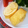 泉水・真希's cooksnap of when they made 簡単❗おいしい‼はんぺん卵焼き.