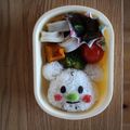 みるく茶's cooksnap of when they made 簡単♪白くまくんおにぎり＊キャラ弁.