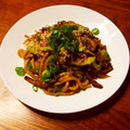 楽ちん楽ちん's cooksnap of when they made 計量なし！簡単！焼きうどん(ソース味).