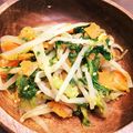 黒目パンダ's cooksnap of when they made 青梗菜と人参ともやしのナムル.