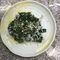ゆゆ3101's cooksnap of when they made 簡単❤かぶの葉とシラスのにんにく炒め.