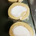 ハチ8コロ8's cooksnap of when they made クリスマスにも★ミルクシフォンロール.