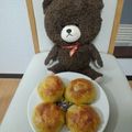 ミーちゃん姉妹のれ's cooksnap of when they made 簡単な自家製ハンバーガー用のパン.
