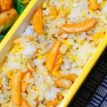 nosso's cooksnap of when they made 柿の種で簡単炒飯/*.