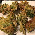 mokamama3's cooksnap of when they made せりと舞茸の香りイイ天ぷら.