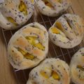 una55's cooksnap of when they made 開けてビックリさつまいもパン.