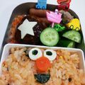 つよまり's cooksnap of when they made キャラ弁☆超簡単エルモのお弁当.