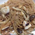 水無月雨音's cooksnap of when they made お一人様のトマトナンプラーパスタ②.