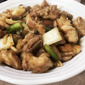ぴょん吉Cafe's cooksnap of when they made 鶏肉と長ネギ・しめじの甘辛照り焼き♡.