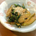arakiguma's cooksnap of when they made 絶品♪セロリと人参のごまマヨ炒め☆.