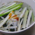 robicat's cooksnap of when they made 速攻★わかめスープ.