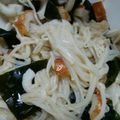 はらピーナッツ's cooksnap of when they made 簡単調理♪えのきとわかめの酢の物.