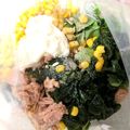 nikkijamie's cooksnap of when they made ワカメとツナのレタスサラダ.