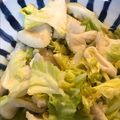 クックJK6256☆'s cooksnap of when they made 簡単♪イカとキャベツのにんにく醤油炒め.