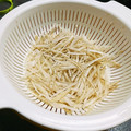 うぅこちゃん's cooksnap of when they made ピーラーで簡単♪ごぼうのささがき.