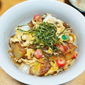＊みりんみりん＊'s cooksnap of when they made お麩とさつま揚げの卵とじ☆節約丼！.