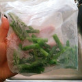 R1NR1N's cooksnap of when they made インゲンは、冷凍しとくとすご〜く便利.