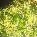はっぱふみふみちゃん's cooksnap of when they made 大根の葉とちりめんじゃこの炒め煮.