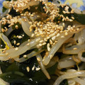 こむぎぱくぱく's cooksnap of when they made もやしとわかめの簡単ぽん酢和え.