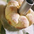 yunyunyou's cooksnap of when they made 手ごねでちぎりパン☆簡単ほわほわ.