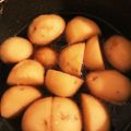 hinamamas's cooksnap of when they made 新じゃがの煮物.
