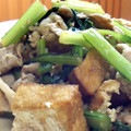 たくのスプーン's cooksnap of when they made 豚小間肉と厚揚げと小松菜のニンニク炒め.